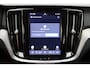 Volvo V60 2.0 B4 Core Climate Pack, ACC, Camera, Apple Carplay, Keyless, Trekhaak