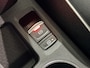 Renault Captur 145PK E-Tech Hybrid Intens Automaat | 9,3" Navi | Camera | Parkeersensoren | Apple CarPlay/Android Auto | 18" Lichtmetalen Velgen | Climate Control | Licht & Regen Sensor | Cruise Control | Full LED |