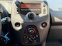 Toyota Aygo 1.0 VVT-i X-Fun 5Drs 1e Eig! Airco DAB Audio Bluettoth NL-Auto NAP Dealeronderhouden!
