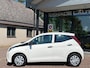 Toyota Aygo 1.0 VVT-i X-Fun 5Drs 1e Eig! Airco DAB Audio Bluettoth NL-Auto NAP Dealeronderhouden!