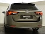 Toyota Avensis Touring Sports 1.8 VVT-i Premium Limited | Trekhaak | Stoelverw. | Camera |