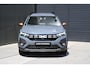 Dacia Jogger TCe 110 Extreme | 7 PERSOONS | TREKHAAK | CAMERA | APPLECARPLAY/ANDROIDAUTO | CRUISE CONTROL | CLIMATE CONTROL | ALL-SEASONBANDEN | PDC | LMV