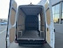 Mercedes-Benz Sprinter 317 CDI L2 H2 MBUX / 360 Camera / Parkeersensoren / Navigatie / Cruise control / Airco / 270 Graden achterdeuren