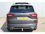 Ford Kuga 2.5-243pk PHEV ST-Line X. Trekgewicht 2.100kg ! Nieuw Model ! In nieuwstaat verkerende zeer luxe Ford Kuga van 2026 ! Elektr. panodak, Elektr. inklapb. trekhaak, stoel-, stuur- en voorraamverw., camera v+a, Apple carplay/Android auto, Elektr. verstelb. bestuurdersstoel etc.
