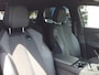 Peugeot 3008 1.2 130pk S&S GT-Line TREKHAAK afneembaar | Apple Carplay & Android Auto | Achteruitrijcamera | Navi | Cruise & Climate control | Parkeersensoren | BT