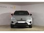 Volvo EX40 252PK Single Motor Extended Range 82 kWh Plus / Lounge pakket / Extra getint glas / Panoramadak / 360 camera / 20''velgen / zwart dak