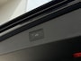 Volkswagen Tiguan 1.5 eTSI R-Line Business | Elektrisch wegklapbare trekhaak | Stoelmassage | Elektrisch bedienbare achterklep | Achteruitrijcamera | Parkeersensoren voor- en achter | Navi | Adaptive cruise control | Sportstoelen