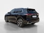 Volkswagen Tiguan 1.5 eTSI R-Line Business | Elektrisch wegklapbare trekhaak | Stoelmassage | Elektrisch bedienbare achterklep | Achteruitrijcamera | Parkeersensoren voor- en achter | Navi | Adaptive cruise control | Sportstoelen