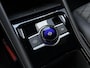 Volkswagen Tiguan 1.5 eTSI R-Line Business | Elektrisch wegklapbare trekhaak | Stoelmassage | Elektrisch bedienbare achterklep | Achteruitrijcamera | Parkeersensoren voor- en achter | Navi | Adaptive cruise control | Sportstoelen