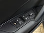Volkswagen Tiguan 1.5 eTSI R-Line Business | Elektrisch wegklapbare trekhaak | Stoelmassage | Elektrisch bedienbare achterklep | Achteruitrijcamera | Parkeersensoren voor- en achter | Navi | Adaptive cruise control | Sportstoelen
