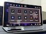 Volkswagen Tiguan 1.5 eTSI R-Line Business | Elektrisch wegklapbare trekhaak | Stoelmassage | Elektrisch bedienbare achterklep | Achteruitrijcamera | Parkeersensoren voor- en achter | Navi | Adaptive cruise control | Sportstoelen