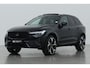 Volvo XC60 T8 Plug-in hybrid Ultra Black Edition | ACC | Luchtvering | Panoramadak | Trekhaak | 360° Camera | Harman/Kardon | Head-Up | 22 inch