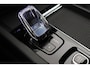 Volvo XC60 T8 Plug-in hybrid Ultra Black Edition | ACC | Luchtvering | Panoramadak | Trekhaak | 360° Camera | Harman/Kardon | Head-Up | 22 inch