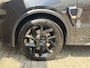 Lynk & Co 01 1.5 PHEV 261pk | Blackline | Zwarte hemel | Rolhoes | 360 camera | Panoramadak | Navigatie | Apple CarPlay | Adaptieve cruise | Stoelverwarming | Infinity sound | Keyless | LED | DAB | Volledig onderhouden