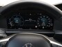 Volkswagen Transporter 2.0 TDI 110 pk L2H1 Life | Airco | Cruise control | Camera | LED | Navigatie via app connect | Bijrijders bank | PDC | DAB+ | Trekhaak | Treeplanken | Achterspoiler | Glaslook panelen | Betimmering laadruimte |