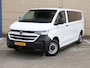 Volkswagen Transporter 2.0 TDI 110 pk L2H1 Life | Airco | Cruise control | Camera | LED | Navigatie via app connect | Bijrijders bank | PDC | DAB+ | Trekhaak | Treeplanken | Achterspoiler | Glaslook panelen | Betimmering laadruimte |