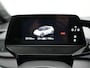 Volkswagen ID.3 Pro 58 kWh 204 PK | Soh 95% | LED | Achteruitrij Camera | Steunhaak | Stoelverwarming | Climate Control | Parkeersensoren Voor + Achter |