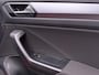 Volkswagen T-Roc 1.5 TSI Life | Camera | ACC | Stoelverwarming | Clima |