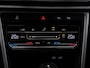 Volkswagen T-Roc 1.5 TSI Life | Camera | ACC | Stoelverwarming | Clima |