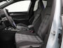 Volkswagen Golf 1.5 eHybrid GTE 272 PK DSG | LED matrix IQ | Trekhaak | Stuur- & Stoelverwarming | Navigatie | 360 Camera | AppleCarplay & AndroidAuto |
