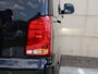 Volkswagen Transporter 2.0 TDI 150 pk DSG L2H1 Highline | Navigatie | Airco | Cruise control | Camera | LED | App connect | Digitale cockpit | DAB + | Lederen Multi stuur | PDC | 17" LM velgen |Betimmering | laadruimte |