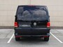 Volkswagen Transporter 2.0 TDI 150 pk DSG L2H1 Highline | Navigatie | Airco | Cruise control | Camera | LED | App connect | Digitale cockpit | DAB + | Lederen Multi stuur | PDC | 17" LM velgen |Betimmering | laadruimte |