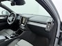 Volvo XC40 1.5 T4 Plug-in hybrid Core Bright / Trekhaak / Navi / Parkeersensoren / Camera / DakRails