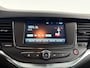 Opel Astra 1.2 Business Elegance. APK 10-2027!