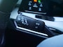 Volkswagen Golf 1.4 eHybrid Style 204 Pk Automaat Navi / DAB / Apple Carplay / Trekhaak