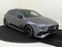 Mercedes-Benz A-klasse 180 Business Solution AMG /Panoramadak /19 Inch /Nightpakket /CarPlay