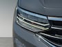 Volkswagen Tiguan 1.4 245pk TSI eHybrid Life Business Parkeersensoren vóór en achter | Adaptive Cruise Control | Climatronic ( 3 zones )