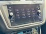Volkswagen Tiguan 1.4 245pk TSI eHybrid Life Business Parkeersensoren vóór en achter | Adaptive Cruise Control | Climatronic ( 3 zones )