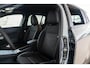 Jeep Avenger 1.2 e-Hybrid Black Edition | Tot 8 Jaar Garantie | Camera | El. Achterklep | Navigatie | Climate Controle | Navigatie | Apple Carplay & Android Auto |