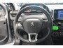 Peugeot 208 Signature NAVIGATIE - AIRCO - HANDGESCHAKELD
