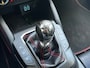 Ford Focus 1.0 Hybrid 125 PK ST Line X | STUUR, STOEL EN VOORRUITVERWARMING| KEYLESS ENTRY & START| CAMERA + PARKEERSENSOREN| NAVIGATIE + APPLE CARPLAY/ANDROID AUTO| LED| DEALER ONDERHOUDEN|