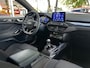 Ford Focus 1.0 Hybrid 125 PK ST Line X | STUUR, STOEL EN VOORRUITVERWARMING| KEYLESS ENTRY & START| CAMERA + PARKEERSENSOREN| NAVIGATIE + APPLE CARPLAY/ANDROID AUTO| LED| DEALER ONDERHOUDEN|