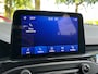 Ford Focus 1.0 Hybrid 125 PK ST Line X | STUUR, STOEL EN VOORRUITVERWARMING| KEYLESS ENTRY & START| CAMERA + PARKEERSENSOREN| NAVIGATIE + APPLE CARPLAY/ANDROID AUTO| LED| DEALER ONDERHOUDEN|