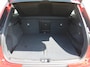 Volvo XC40 2.0 T4 R-Design | Keyless | HK Audio | Adap. Cruise | PDC | Elek. Trekhaak | 19" Velgen | Elek. Kofferklep | Camera | Stoelverwarming |