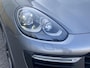 Porsche Cayenne 3.6 GTS 441 pk automaat Panoramadak - Alcantara Leder - Navigatie - Bose Audio - 21inch LM - volledig onderhouden