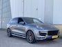 Porsche Cayenne 3.6 GTS 441 pk automaat Panoramadak - Alcantara Leder - Navigatie - Bose Audio - 21inch LM - volledig onderhouden