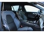 Volvo V60 2.0 T8 Plug-in hybrid AWD Plus Dark | Elektrisch verstelbare stoelen met geheugenfunctie | Premium audiosysteem van Harman Kardon | Semi-elektrische trekhaak | Stoelverwarming vóór en achter | Stuurverwarming | 360°-camera