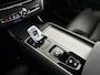 Volvo XC90 T8 Plug-in hybrid AWD Ultra Bright | Panoramadak | 360° camera | Bowers & Wilkins | Luchtvering | Stoelventilatie | Head-up Display | Trekhaak