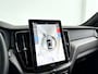 Volvo XC60 T6 Plug-in hybrid AWD Ultra Black Edition | Panoramadak | 360° camera | Luchtvering | Head-up display | Harman Kardon | Stoel- en Stuurverwarming