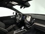 Volvo XC60 T6 Plug-in hybrid AWD Ultra Black Edition | Panoramadak | 360° camera | Luchtvering | Head-up display | Harman Kardon | Stoel- en Stuurverwarming