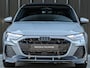 Audi A3 Sportback 45 TFSI e S edition Competition | Nardo Grey | Panoramadak | 5 jr garantie | Ambiance interieur | Sonos Sound | Active Cruise | S-Seats + Memory | Head-Up | Camera | Stoelverwarming | Keyless |