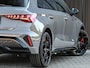 Audi A3 Sportback 45 TFSI e S edition Competition | Nardo Grey | Panoramadak | 5 jr garantie | Ambiance interieur | Sonos Sound | Active Cruise | S-Seats + Memory | Head-Up | Camera | Stoelverwarming | Keyless |