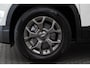 Jeep Avenger Longitude 54 kWh | Warmtepomp | Stoelverwarming | Navigatie | Parkeersensoren | LED | Keyless |