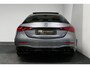 Mercedes-Benz C-klasse 200 AMG Line / Orig. Nederlands / C63S AMG Diffuser / Panamericana Grille / Panoramadak / Elektr. verstelbare voorstoelen (links met memory) / Apple Carplay - Android Auto / Stoelverwarming / Ambienteverlichting / High Performance LED koplampen / Achteruitrijcamera / Dodehoek detectie