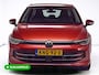 Volkswagen Golf 1.5 eHybrid Style Edition | Camera | Travel assist | Stuur- & stoelverwarm. Stoelventilatie | Elec. verst. best. stoel | Headup, Sfeerverlichting, IQ Led, Lederen bekleding, Incl. winterset op LMV