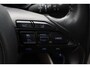 Toyota Yaris 1.5 Hybrid Executive | Apple Carplay / Android Auto | Stoelverwarming | Keyless | Adaptive Cruise | Clima | Camera | LED | 17 inch